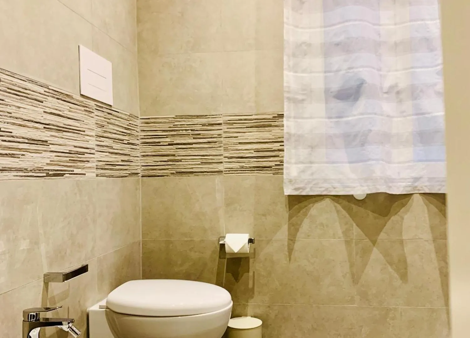 Bed And Breakfast D'Angelo Palermo 2*,  Italy